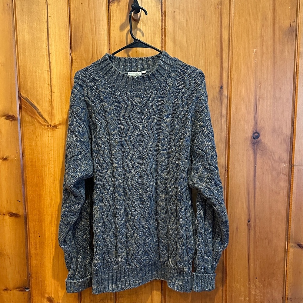 Banana Republic Men’s Vintage Cable Knit Sweater Size L